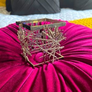 Vintage Sassy Jones Bangle - Gold (NWOT)